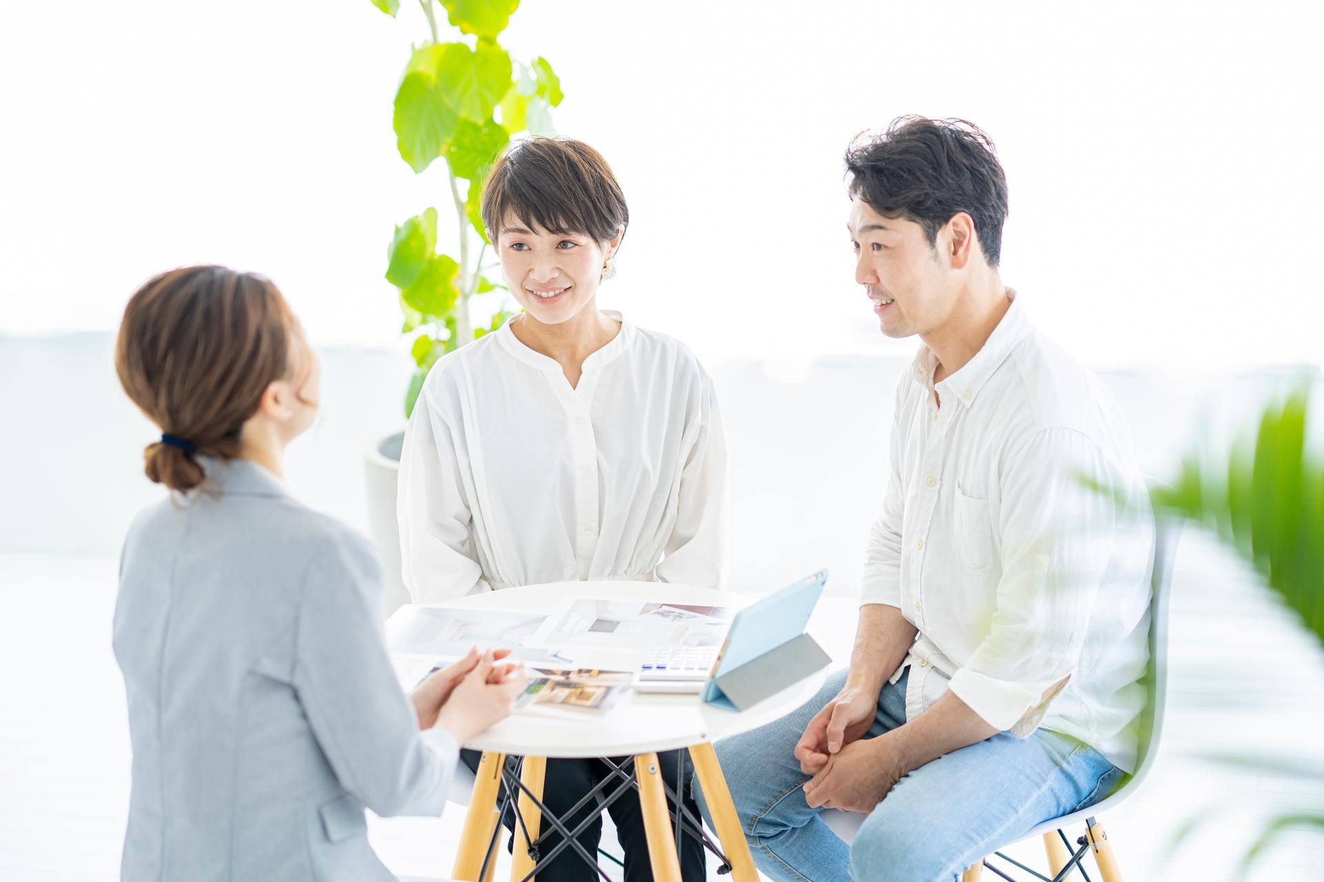 お問い合わせ後、打ち合わせのイメージ画像